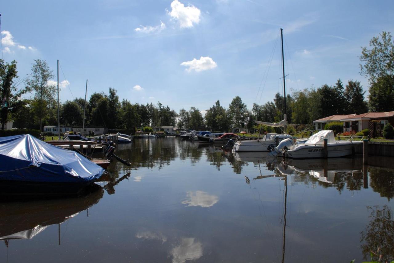 Vakantiepark Bergumermeer - 689 Suameer Экстерьер фото